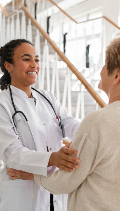 Acompanhamento em Consultas e Exames